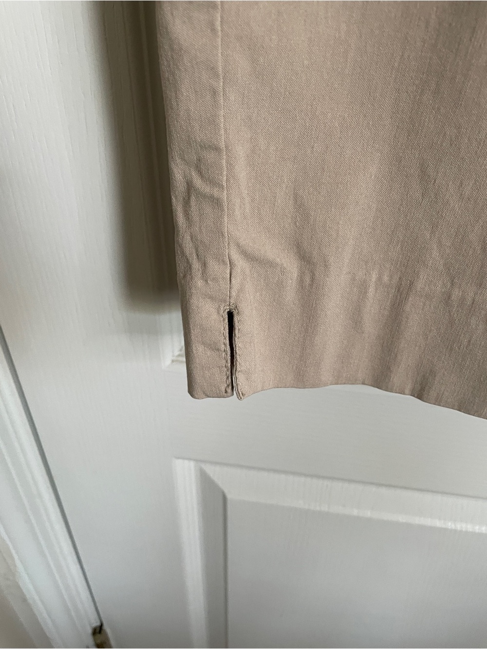 Ruby Rd. Tan Pull-On Capris Size 10P - Picture 3 of 5